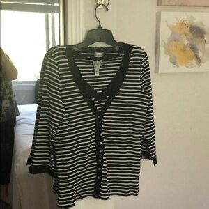 Chico’s twin set 🌹🐩